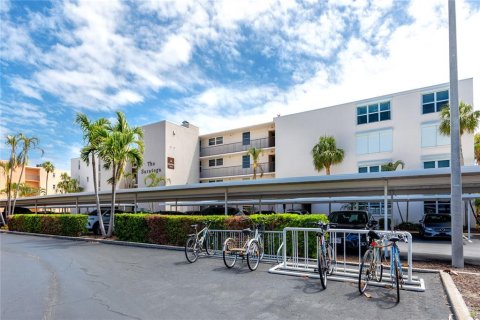 Copropriété à vendre à South Pasadena, Floride: 1 chambre, 55.74 m2 № 1733367 - photo 6