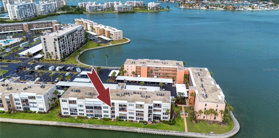 Condo à South Pasadena, Floride, 1 chambre № 1733367