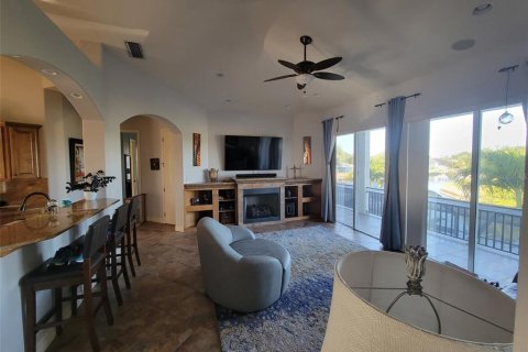 Villa ou maison à vendre à Port Charlotte, Floride: 6 chambres, 443.79 m2 № 2413692 - photo 22
