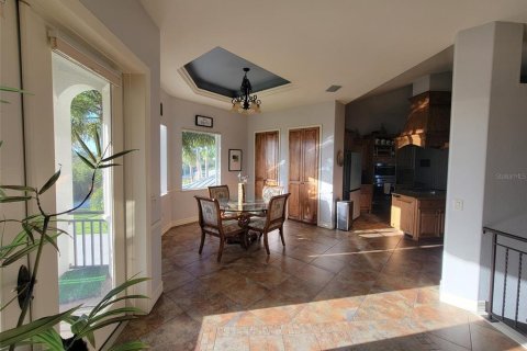 Villa ou maison à vendre à Port Charlotte, Floride: 6 chambres, 443.79 m2 № 2413692 - photo 24