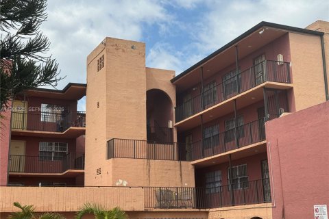 Купить кондоминиум в Хайалиа, Флорида 2 спальни, 70.61м2, № 2048330 - фото 9