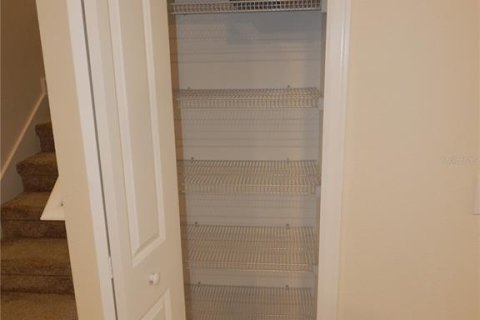 Снять в аренду таунхаус в Киссимми, Флорида 11 комнат, 169.83м2, № 1781084 - фото 10