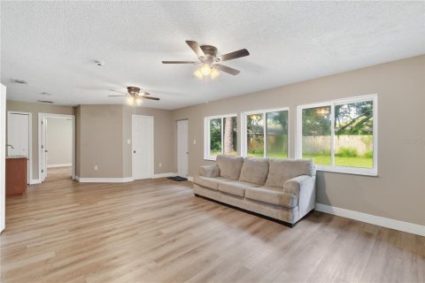 Casa en venta en Winter Springs, Florida, 4 dormitorios, 199.74 m2 № 2152306 - foto 20