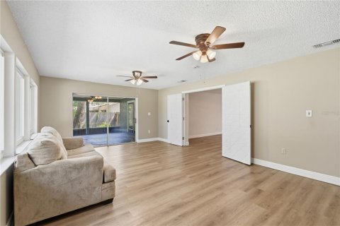 Casa en venta en Winter Springs, Florida, 4 dormitorios, 199.74 m2 № 2152306 - foto 22