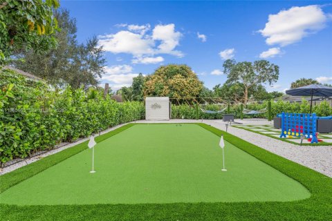 House in Jupiter, Florida 3 bedrooms, 98.85 sq.m. № 2047116 - photo 11