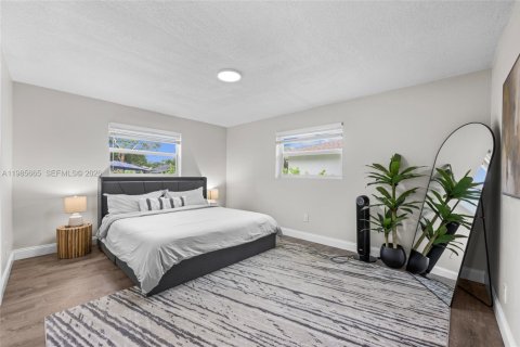 House in Jupiter, Florida 3 bedrooms, 98.85 sq.m. № 2047116 - photo 8