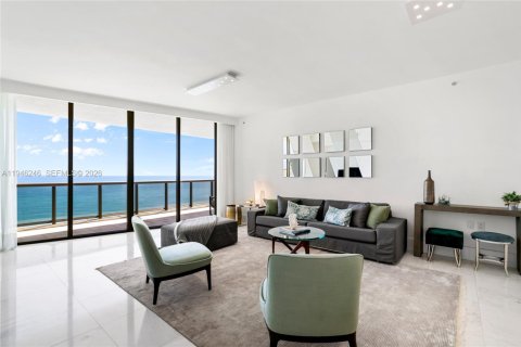 Condo in Sunny Isles Beach, Florida, 3 bedrooms  № 2169191 - photo 30