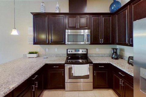 Townhouse in Kissimmee, Florida 4 bedrooms, 152.08 sq.m. № 2236715 - photo 19