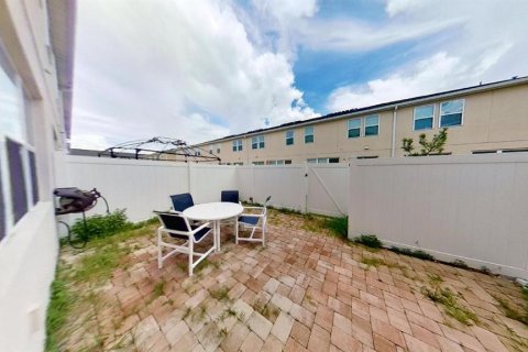 Townhouse in Kissimmee, Florida 4 bedrooms, 152.08 sq.m. № 2236715 - photo 23