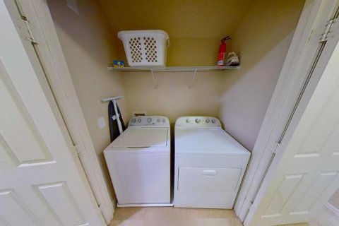 Townhouse in Kissimmee, Florida 4 bedrooms, 152.08 sq.m. № 2236715 - photo 8