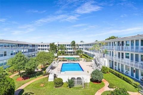 Condo in Miami, Florida, 1 bedroom  № 2036187 - photo 3