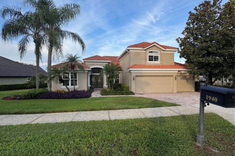 House in Longwood, Florida 4 bedrooms, 288.37 sq.m. № 2393889