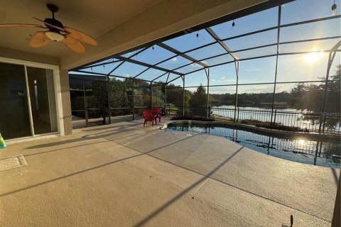 House in Longwood, Florida 4 bedrooms, 288.37 sq.m. № 2393889 - photo 22