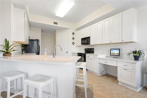 Condo in Punta Gorda, Florida, 2 bedrooms  № 1899097 - photo 8