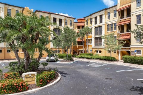 Condo in Punta Gorda, Florida, 2 bedrooms  № 1899097 - photo 2