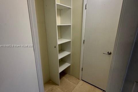 Снять в аренду кондоминиум в Халландейл-Бич, Флорида 3 спальни, 161м2, № 1770525 - фото 23