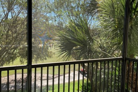 Copropriété à louer à Lauderhill, Floride: 1 chambre, 77.39 m2 № 2384943 - photo 5