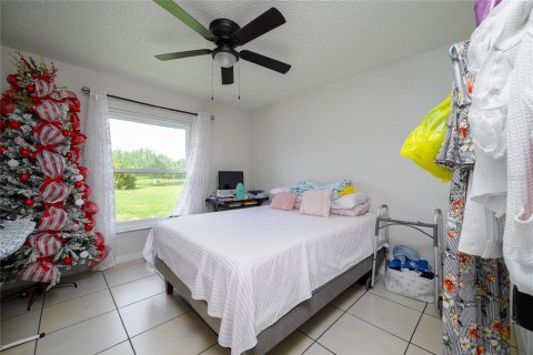 House in Kissimmee, Florida 4 bedrooms, 163.97 sq.m. № 1757124 - photo 14