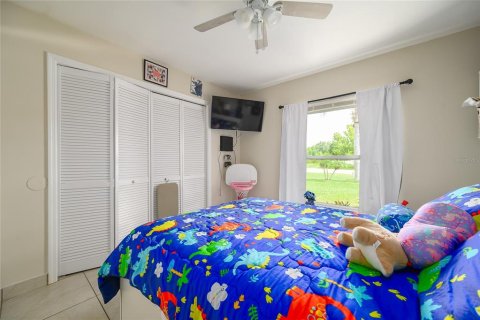 House in Kissimmee, Florida 4 bedrooms, 163.97 sq.m. № 1757124 - photo 19
