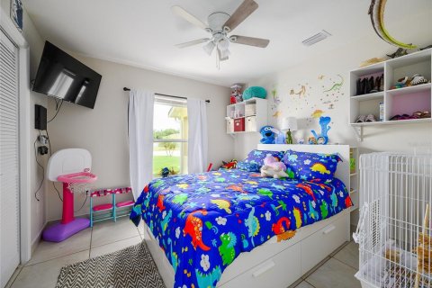 House in Kissimmee, Florida 4 bedrooms, 163.97 sq.m. № 1757124 - photo 18