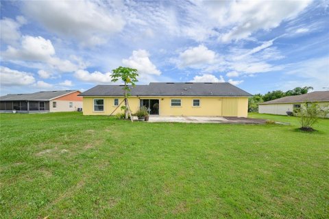 House in Kissimmee, Florida 4 bedrooms, 163.97 sq.m. № 1757124 - photo 21