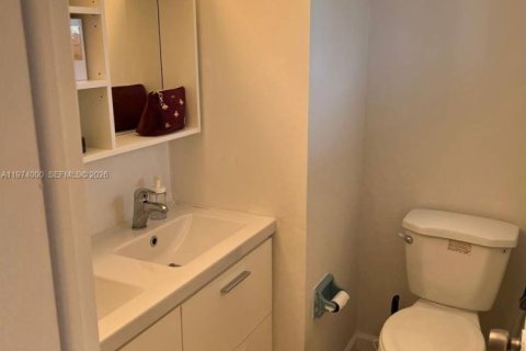 Купить кондоминиум в Майами, Флорида 1 спальня, 77.11м2, № 2033689 - фото 7