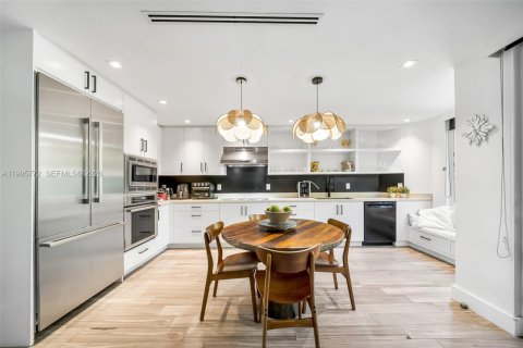 Copropriété à vendre à Key Biscayne, Floride: 4 chambres, 241.92 m2 № 2063526 - photo 16