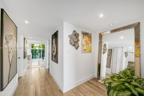 Copropriété à vendre à Key Biscayne, Floride: 4 chambres, 241.92 m2 № 2063526 - photo 15