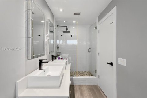 Copropriété à vendre à Key Biscayne, Floride: 4 chambres, 241.92 m2 № 2063526 - photo 27