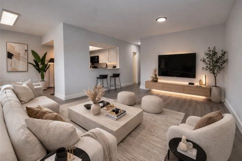 Condo à Hallandale Beach, Floride, 2 chambres  № 2043979
