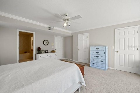 Townhouse in Palm Harbor, Florida 4 bedrooms, 293.57 sq.m. № 1915832 - photo 30