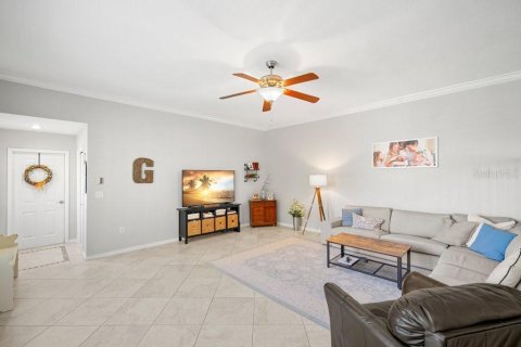 Townhouse in Palm Harbor, Florida 4 bedrooms, 293.57 sq.m. № 1915832 - photo 4
