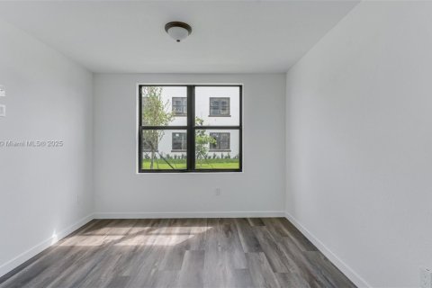 Townhouse in Homestead, Florida 3 bedrooms, 136.38 sq.m. № 1950285 - photo 22