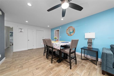Casa en venta en Kissimmee, Florida, 3 dormitorios, 123.56 m2 № 2206291 - foto 7