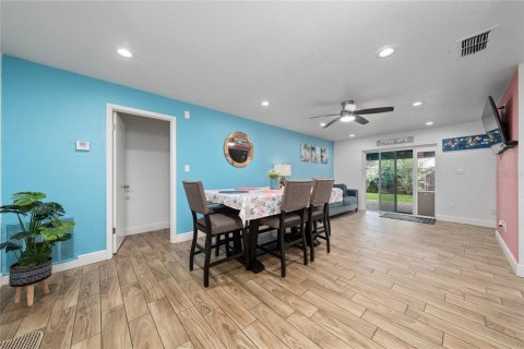 Casa en venta en Kissimmee, Florida, 3 dormitorios, 123.56 m2 № 2206291 - foto 8