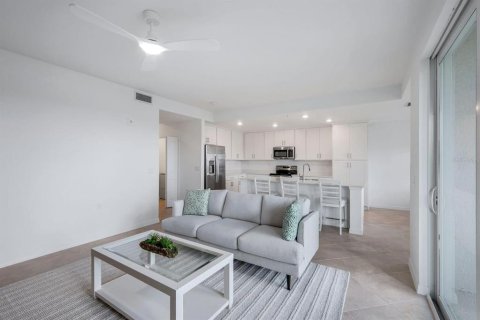 Copropriété à louer à Lehigh Acres, Floride: 2 chambres, 106.84 m2 № 1801401 - photo 7