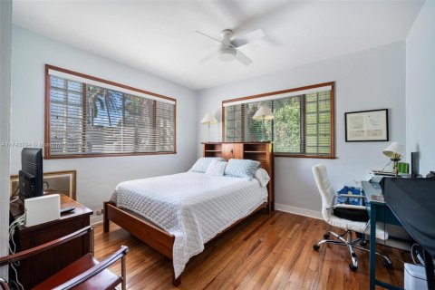 Casa en venta en Miami Beach, Florida, 4 dormitorios, 254.09 m2 № 1496659 - foto 20