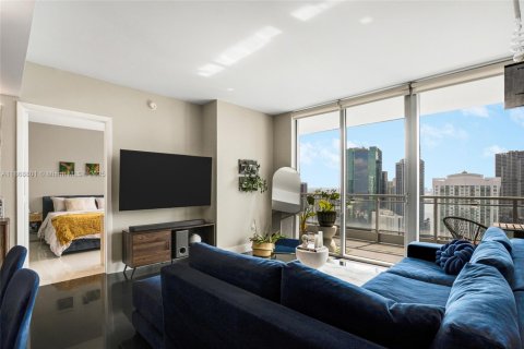 Condominio en venta en Miami, Florida, 2 dormitorios, 102.1 m2 № 1979362 - foto 2