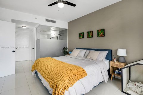 Condominio en venta en Miami, Florida, 2 dormitorios, 102.1 m2 № 1979362 - foto 9