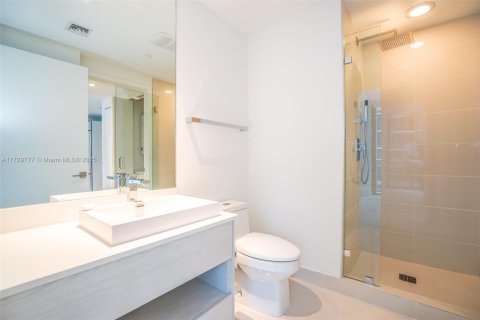 Купить кондоминиум в Майами, Флорида 1 спальня, 64.38м2, № 2091153 - фото 9