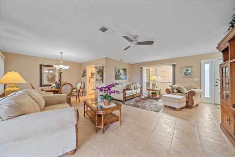 Condo in Sarasota, Florida, 2 bedrooms  № 2305890 - photo 4