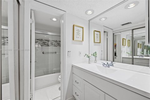 Condominio en alquiler en Plantation, Florida, 2 dormitorios, 96.06 m2 № 2045041 - foto 19