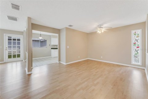 Casa en venta en Palm Coast, Florida, 3 dormitorios, 187.29 m2 № 1786452 - foto 8