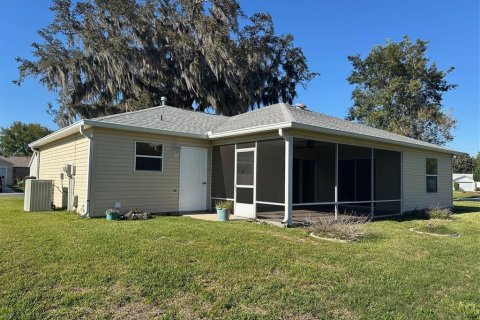 House in The Villages, Florida 2 bedrooms, 106.65 sq.m. № 2117409 - photo 21
