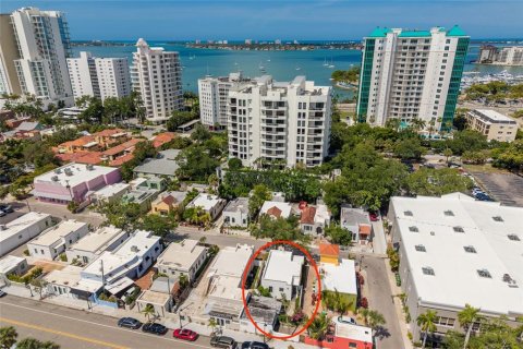 Casa en venta en Sarasota, Florida, 3 dormitorios, 124.95 m2 № 2118031 - foto 20
