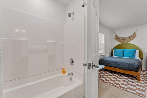 Propiedad comercial en venta en Cocoa Beach, Florida, 293.2 m2 № 1787514 - foto 11