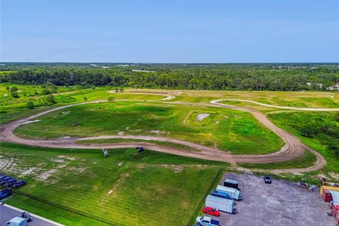 Immobilier commercial à vendre à Tampa, Floride: 85.84 m2 № 2419869 - photo 9