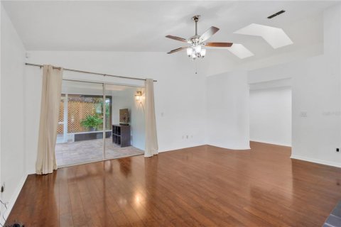 Villa ou maison à vendre à Tampa, Floride: 3 chambres, 142.6 m2 № 1899781 - photo 13