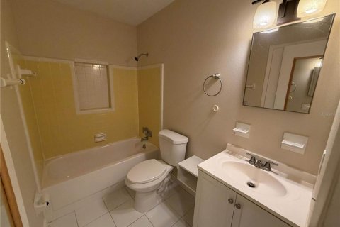 Apartment in Orlando, Florida 2 bedrooms, 61.32 sq.m. № 2384457 - photo 10