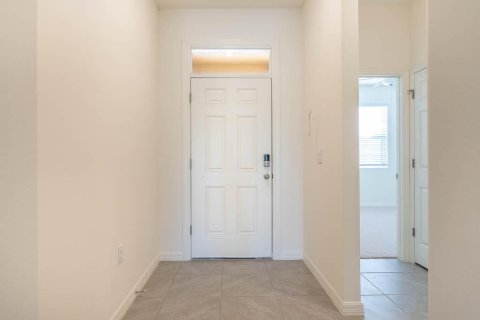 House in Palm Bay, Florida 4 bedrooms, 190.08 sq.m. № 2245444 - photo 30
